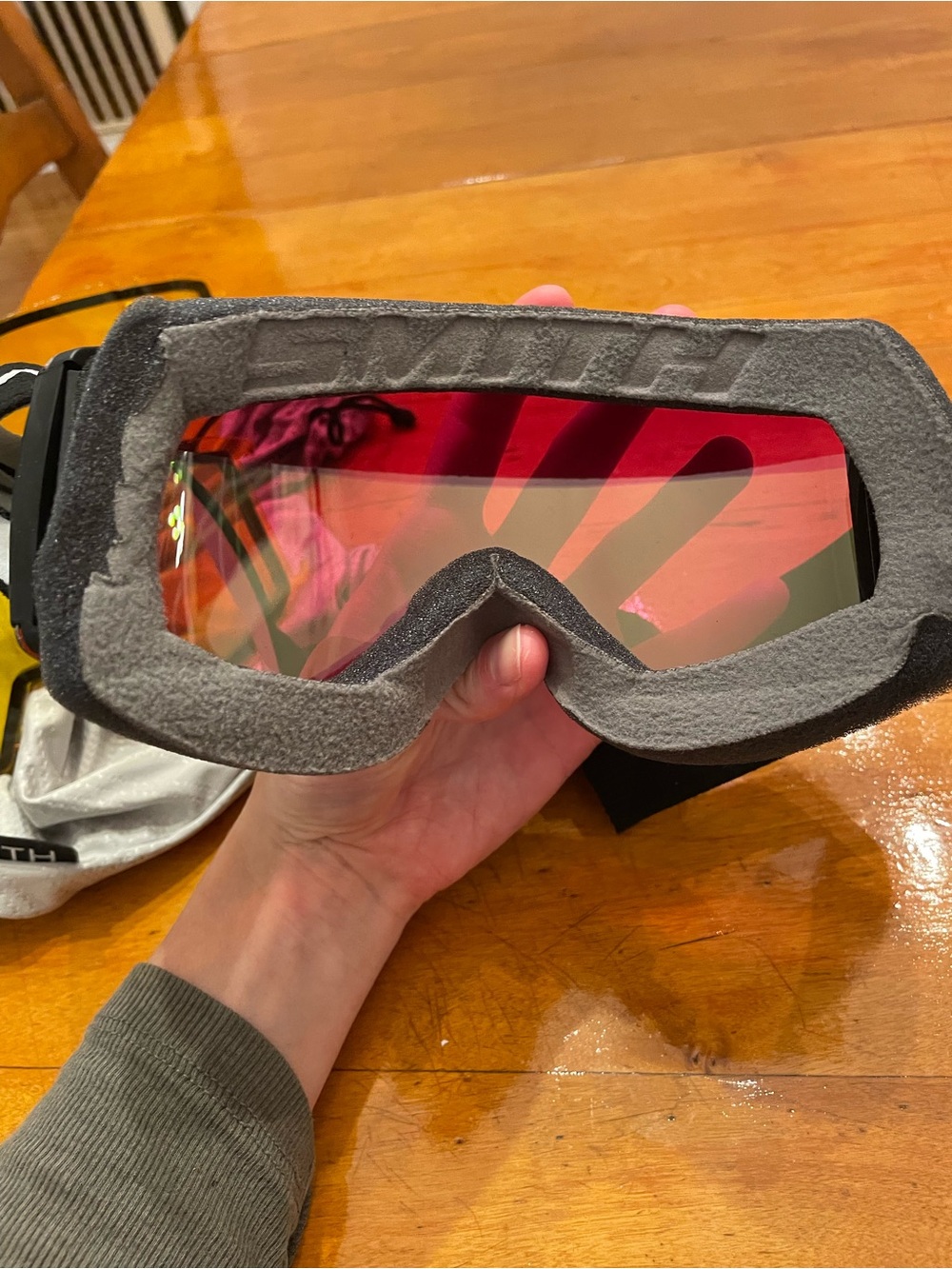 SMITH SQUAD Ski Goggles With Extra Lenses And Bags - Picture 3 of 4
